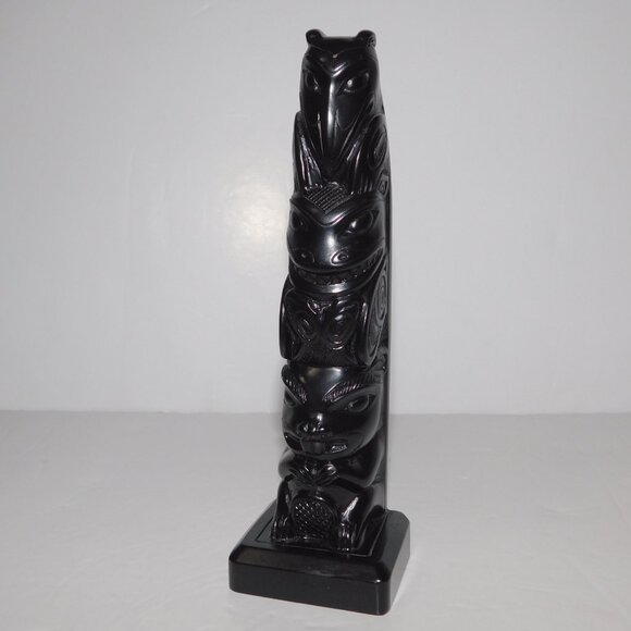 BOMA Raven Queen Bear Beaver 6.5" Black Resin Totem Pole Native Haida Artwork - Picture 11 of 12